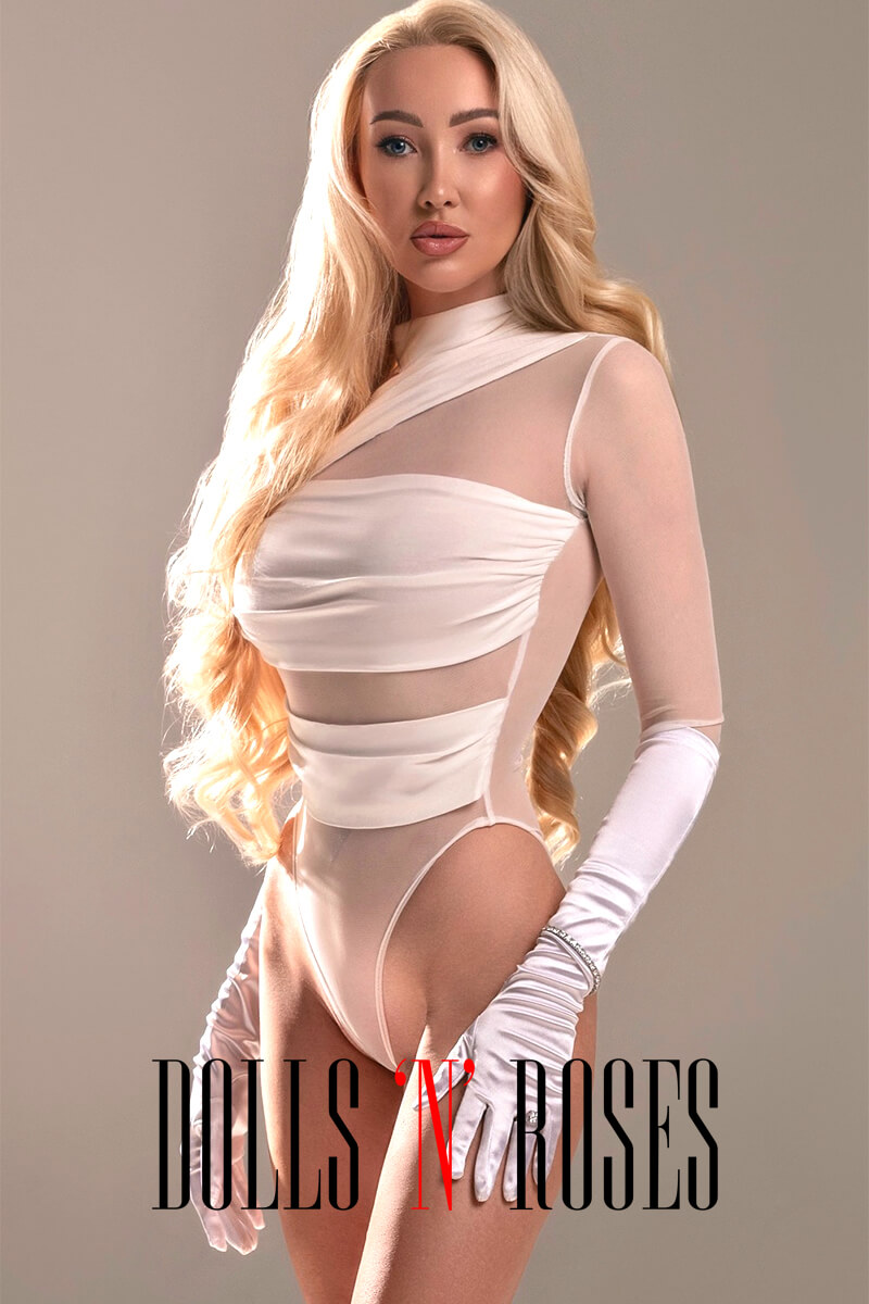 Solana - High Class Escort